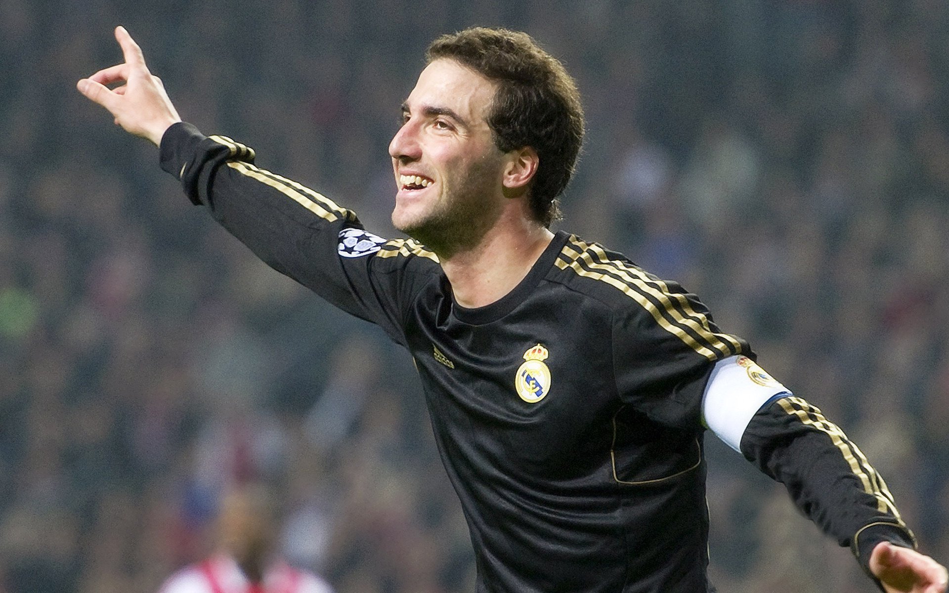 体育科技革新竞技场,智能装备与数据分析如何重塑现代体育