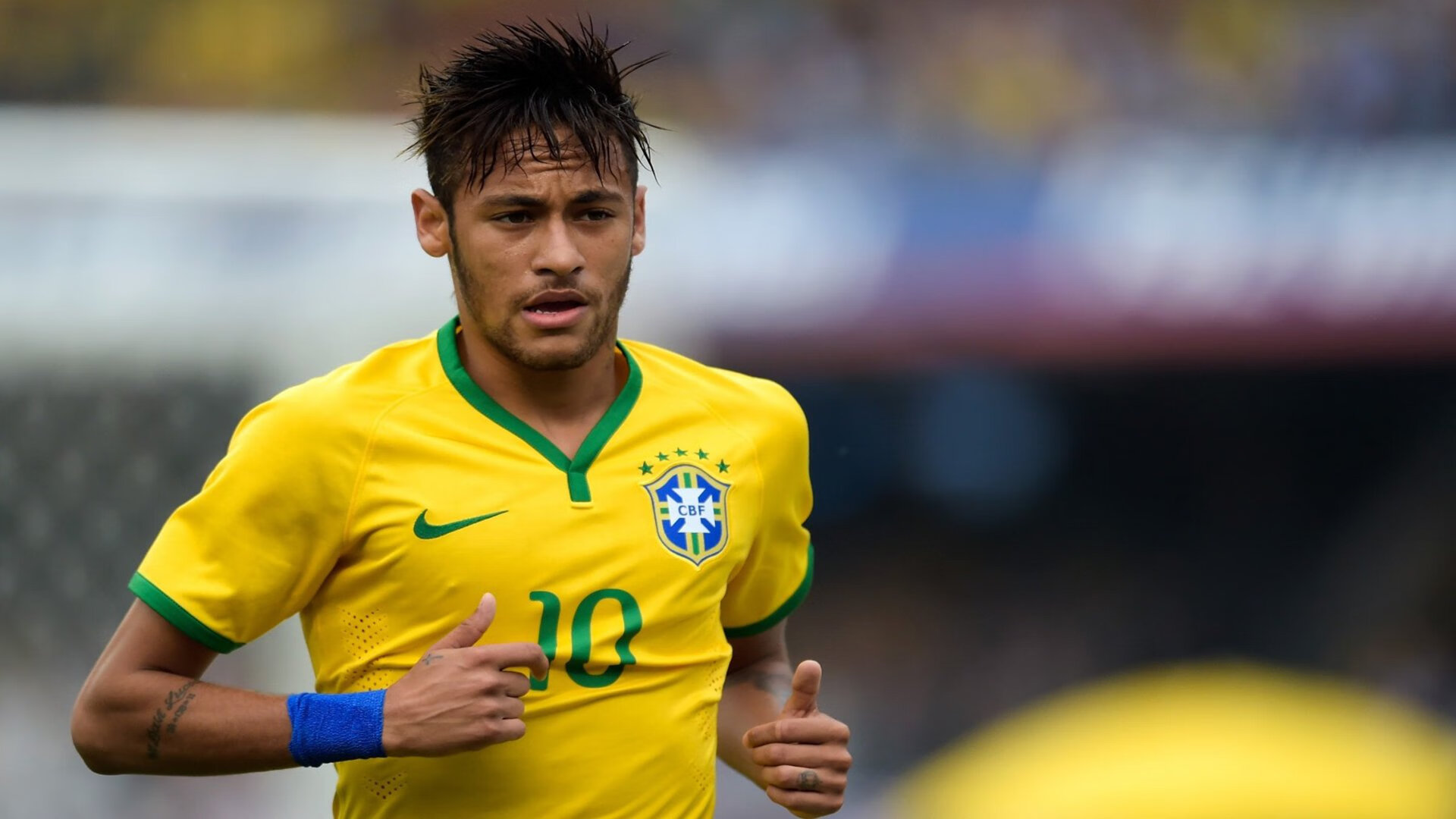 中国花样游泳队巴黎奥运备战提速 新编排惊艳国际赛场